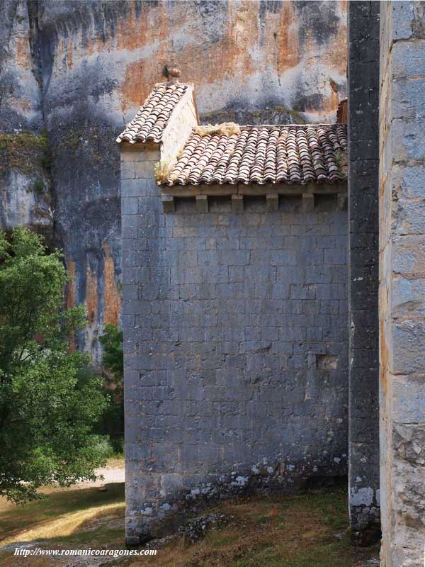 TORRE QUE CONTIENE LA CÚPULA